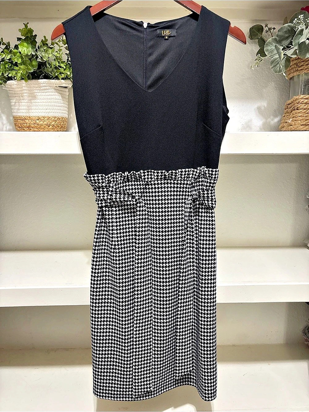 ILE New York Houndstooth Midi Dress in Black & White